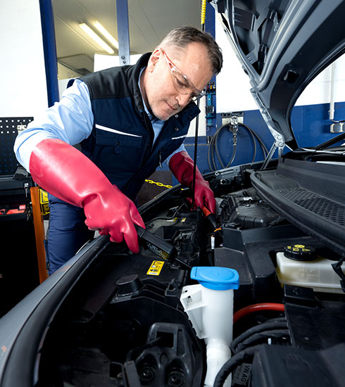 Electric Vehicle Servicing